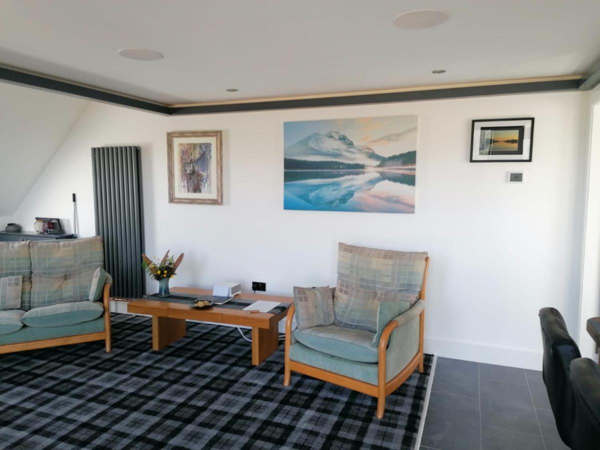 Rest At Last - Highland Apartment With Private Hot Tub Whitebridge  Екстериор снимка