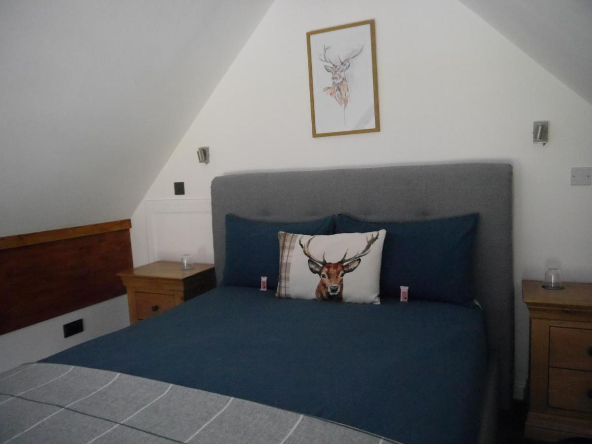 Rest At Last - Highland Apartment With Private Hot Tub Whitebridge  Екстериор снимка