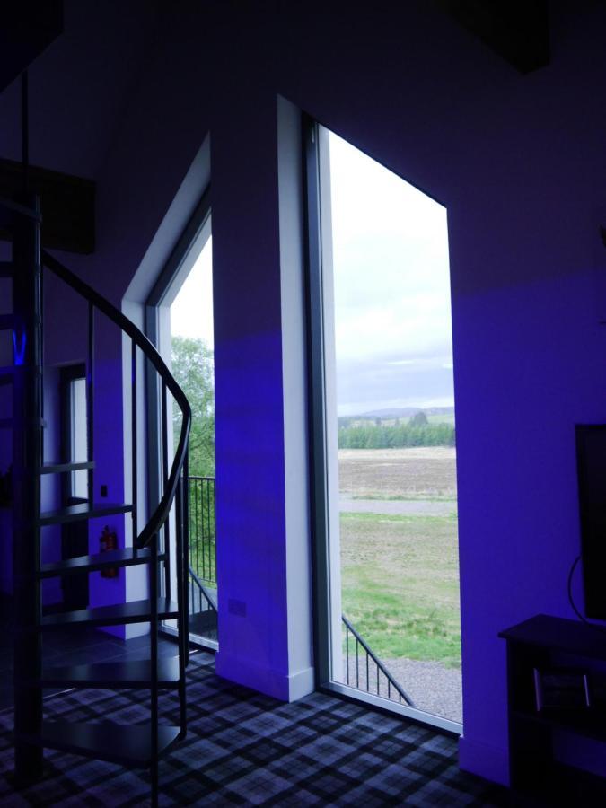 Rest At Last - Highland Apartment With Private Hot Tub Whitebridge  Екстериор снимка
