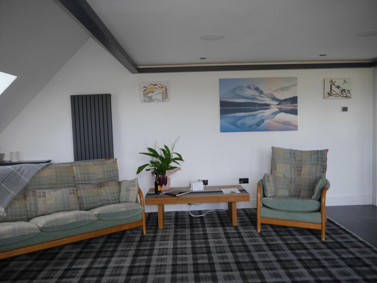 Rest At Last - Highland Apartment With Private Hot Tub Whitebridge  Екстериор снимка